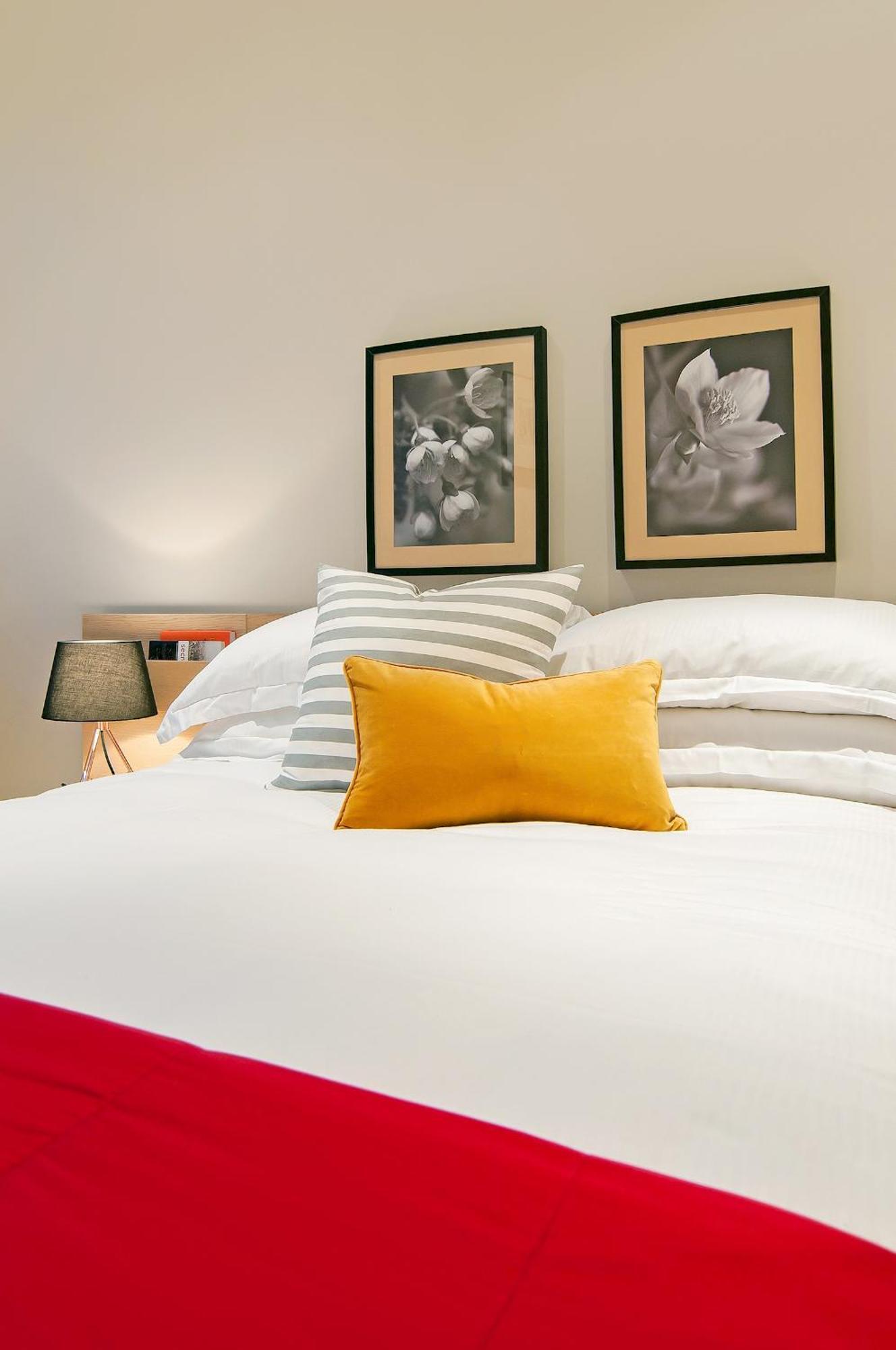 לונדון Madison Hill - White Hill House 1 - 1 Bedroom Flat מראה חיצוני תמונה