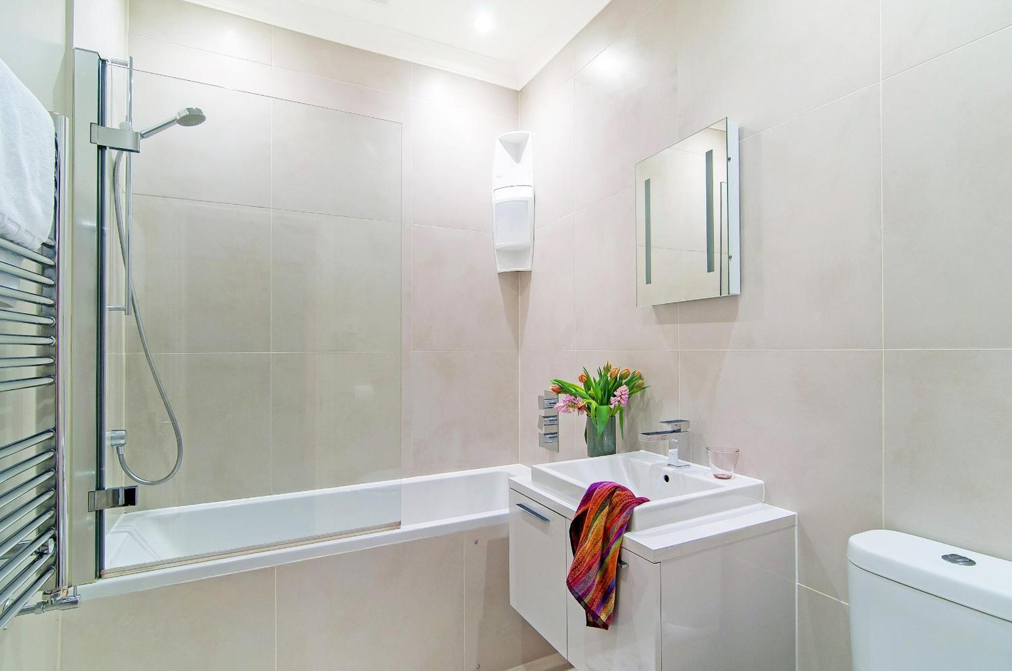 לונדון Madison Hill - White Hill House 1 - 1 Bedroom Flat מראה חיצוני תמונה